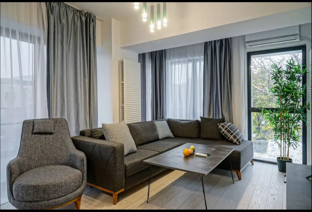 Bloc nou 3 camere Vitan