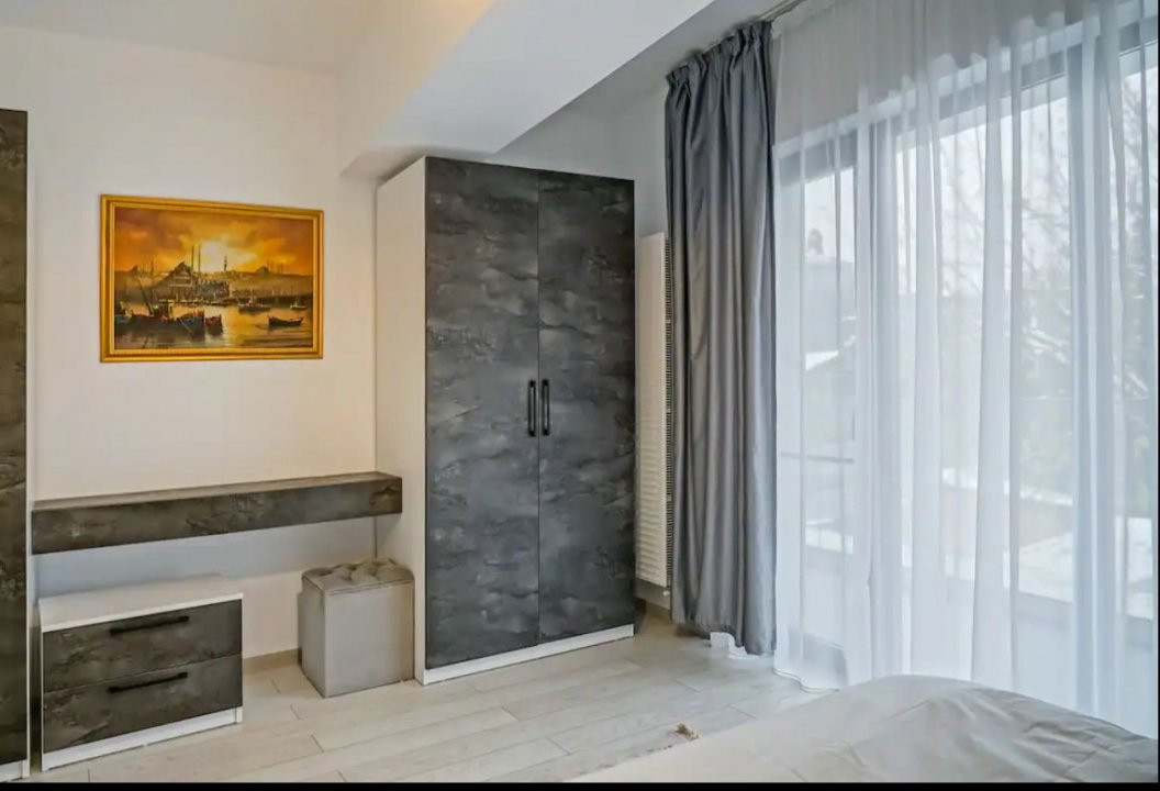Bloc nou 3 camere Vitan