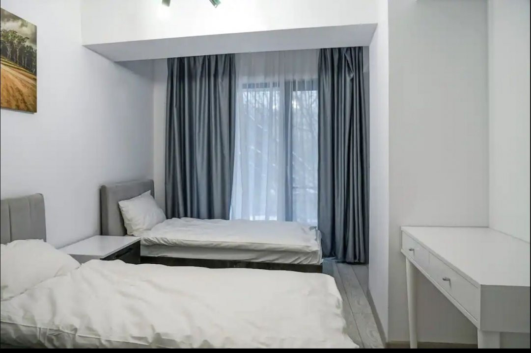 Bloc nou 3 camere Vitan
