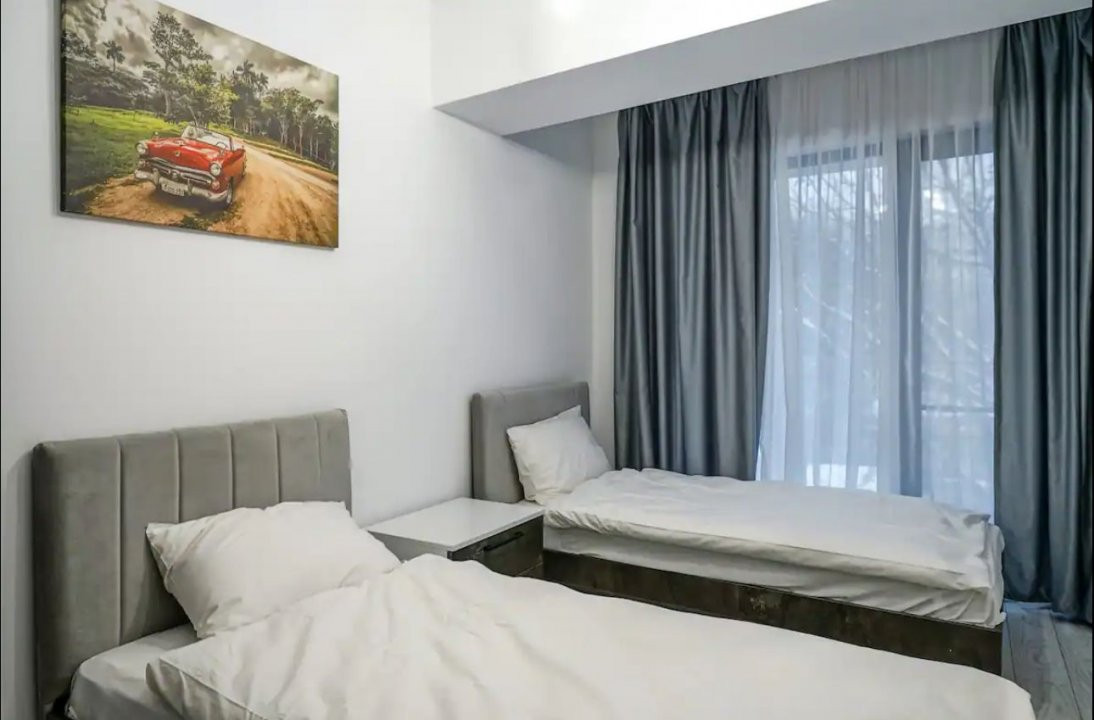 Bloc nou 3 camere Vitan