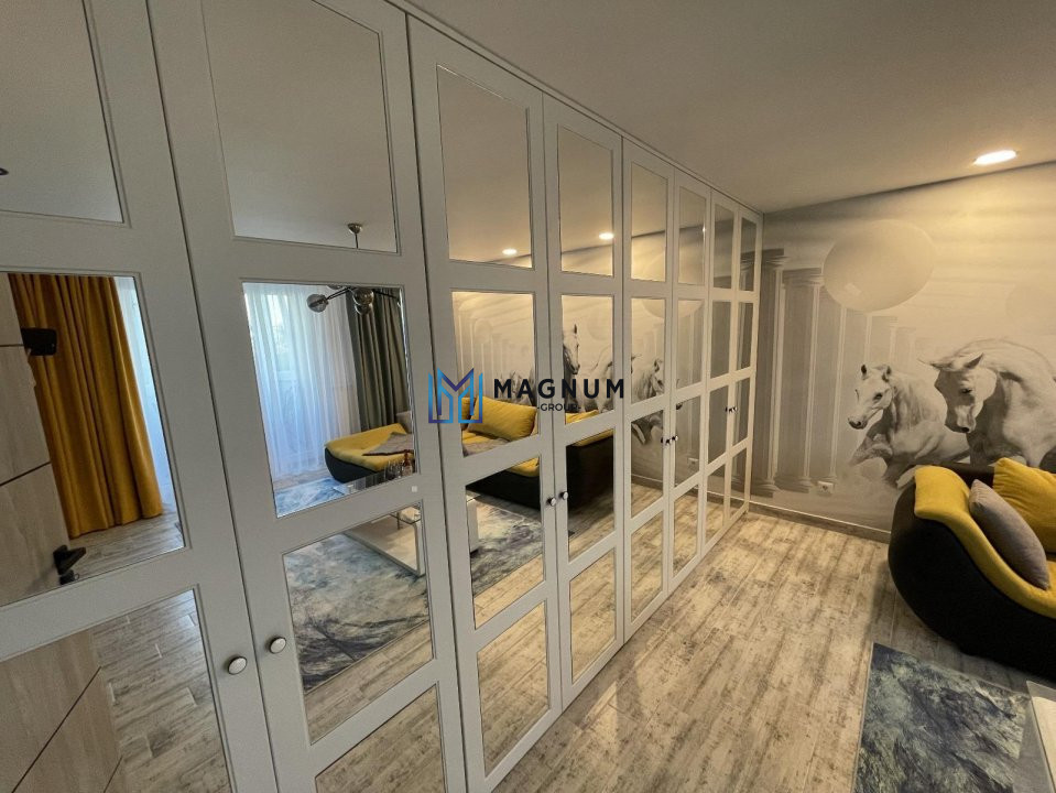 Apartament de Lux cu 2 Camere, Vedere la Bulevard, Zona Unirii-Burebista.
