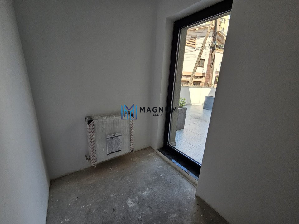 Apartament 3 camere de vanzare Vitan Metrou Mihai Bravu