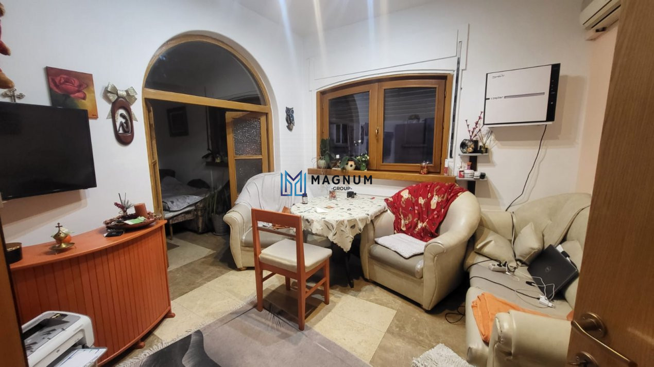 Apartament 2 camere Ultracentral, zona Universitate PARTER INALT+DEMISOL