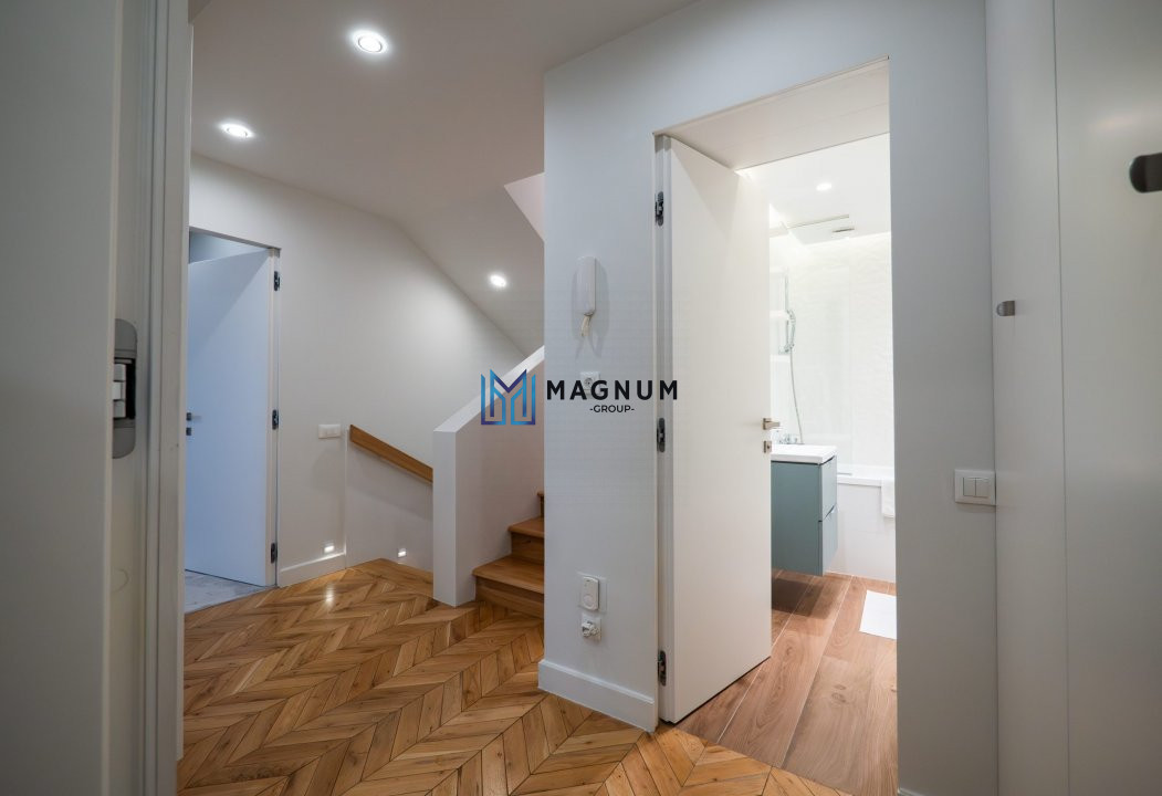 Apartament 5 camere de vanzare -complex nou -vedere lac -amenajat lux -totul nou