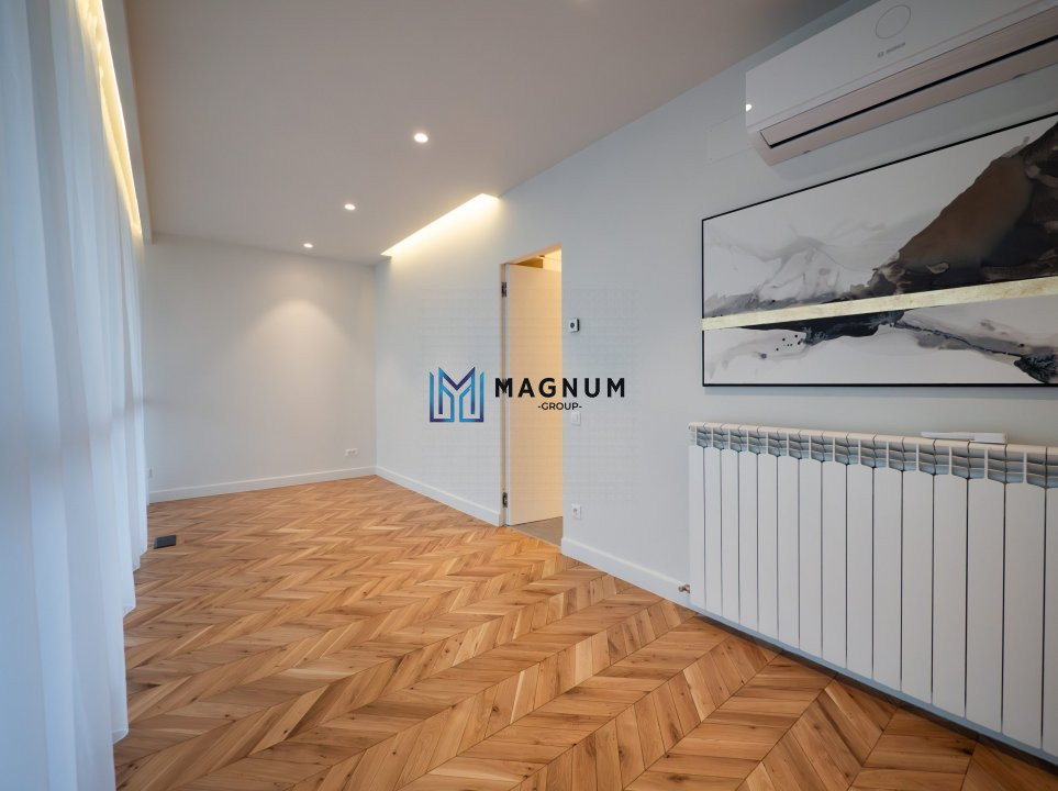 Apartament 5 camere de vanzare -complex nou -vedere lac -amenajat lux -totul nou