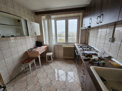 Berceni, vav de Grand Arena, 3 camere de vanzare renovat