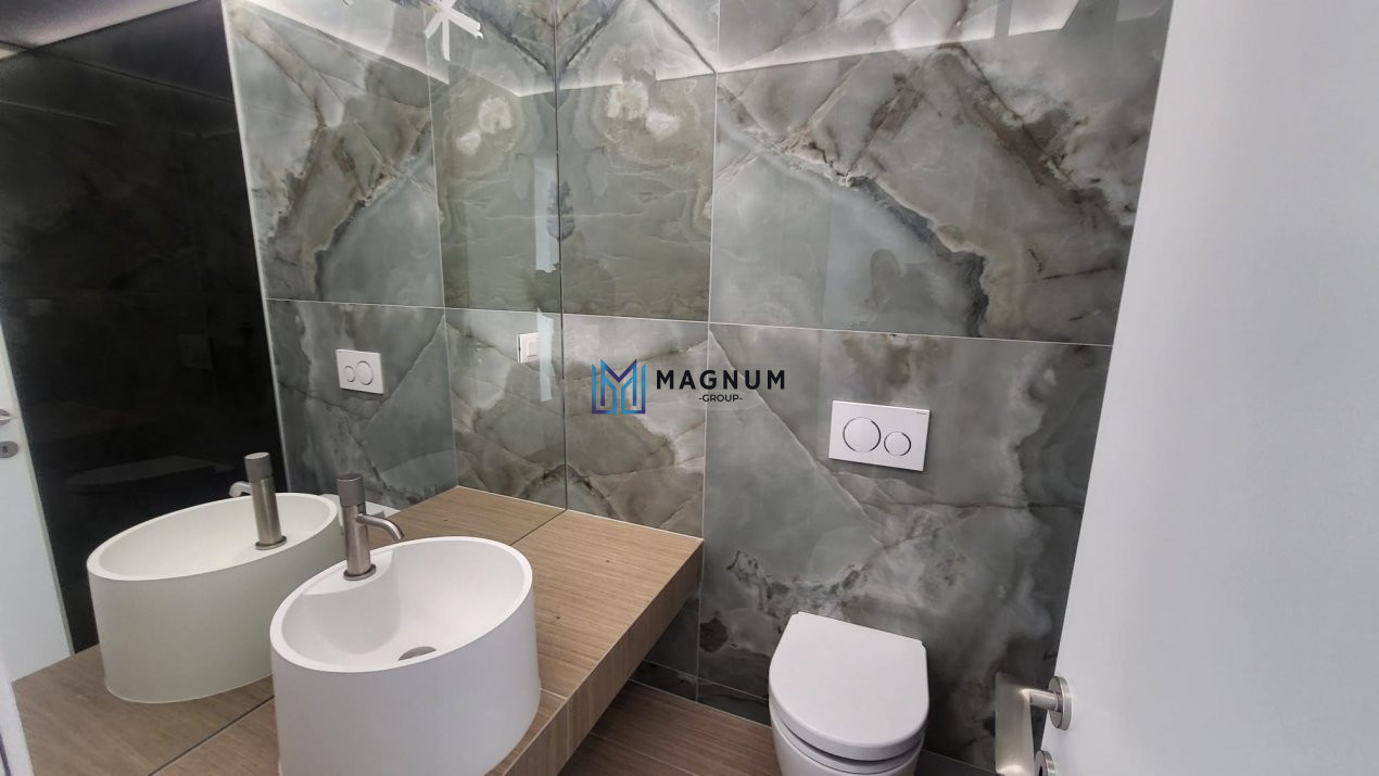 Apartament 4 camere CORTINA 126