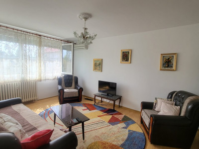 Apartament 3 camere zona Giurgiului