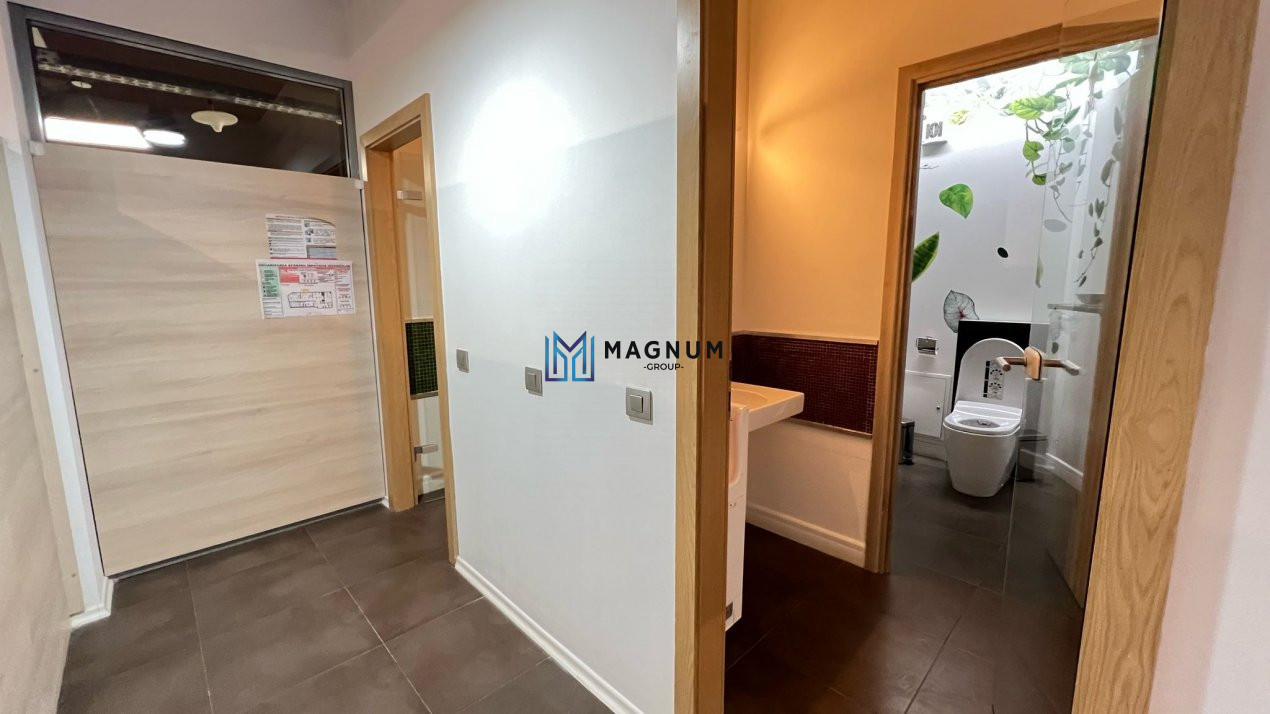 Spatiu comercial si de birouri de inchiriat- demisol - zona centrala - lux