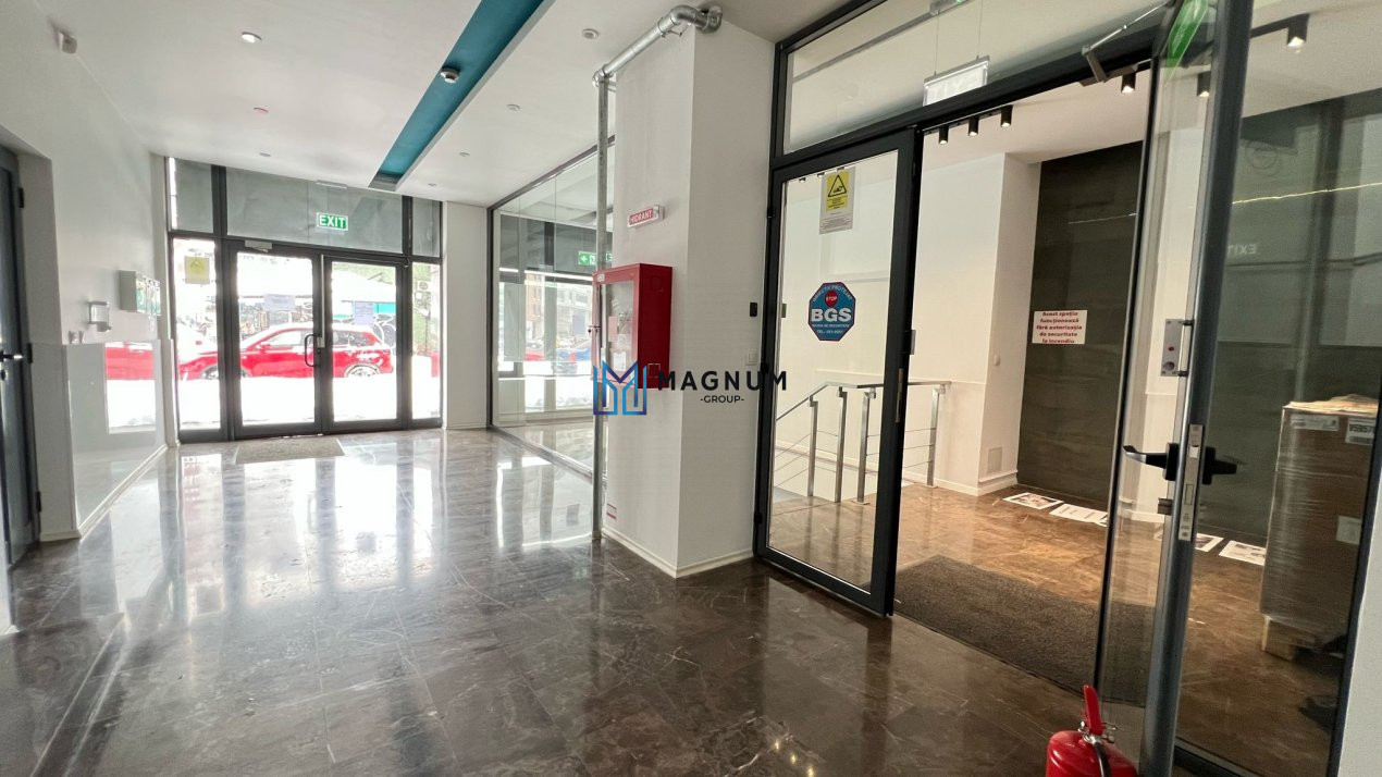 Spatiu comercial si de birouri de inchiriat- demisol - zona centrala - lux