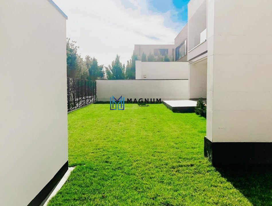 Vila deosebita de vanzare Zona Iancu Nicolae