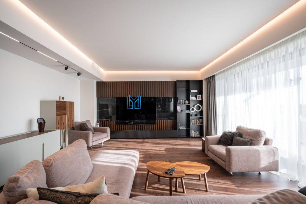 Apartament LUX 5 camere de vanzare Herastrau +Loc de parcare