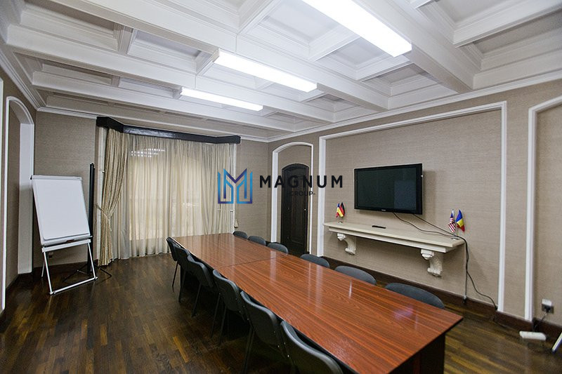 Vila exclusivista de inchiriat- pretabila Ambasada sau sediu de firma 