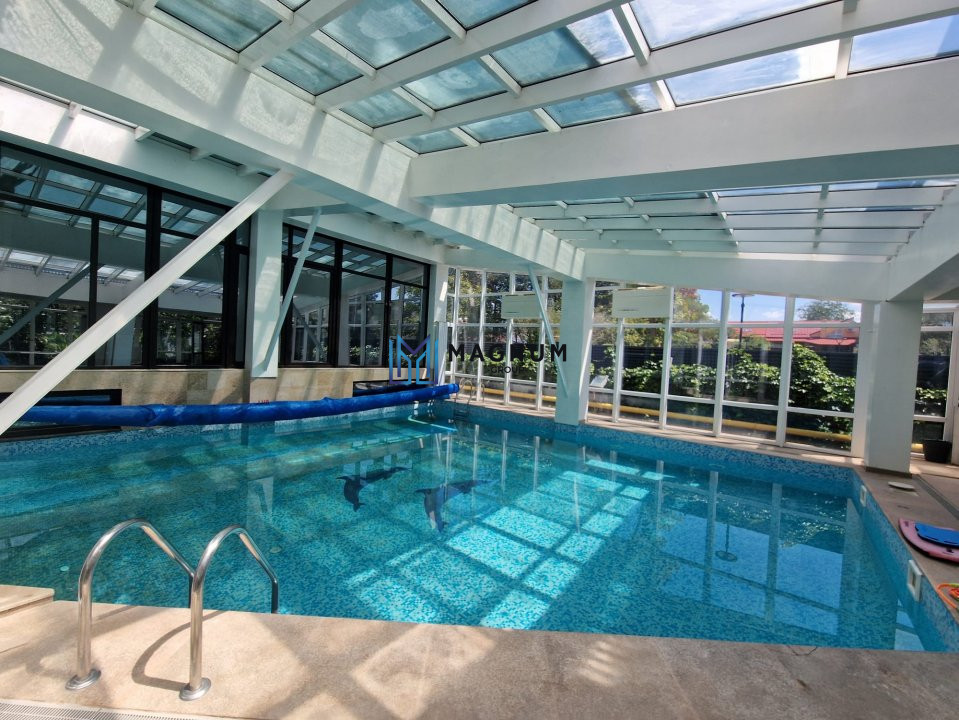 Imobil unicat de inchiriat- 2500 mp- teren 4000 mp- piscina interioara