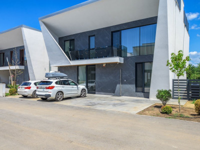 Vila de vanzare - 6 camere- piscina - pompe de caldura
